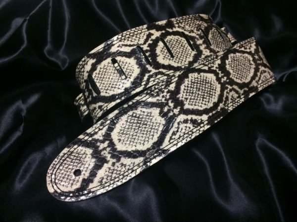 画像1: DSL Straps / Randy Rhoads Snakeskin White & Black  (1)