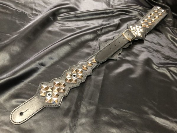 画像3: DSL Straps/Randy Rhoads Tribute pyramid stud Black/Black 2.5 inches  (3)