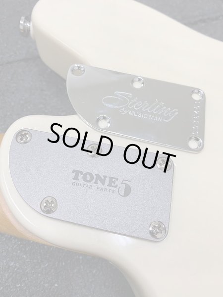画像3: TONE5 / Titanium Neck Plate For Musicman ミュージックマン用チタン製ネックプレート (3)