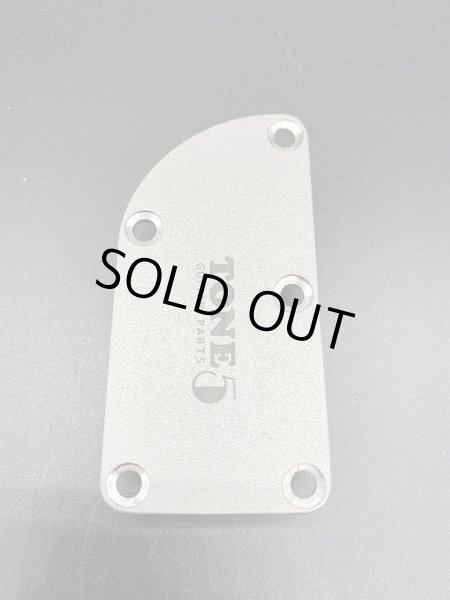 TONE5 / Titanium Neck Plate For Musicman ミュージックマン用チタン