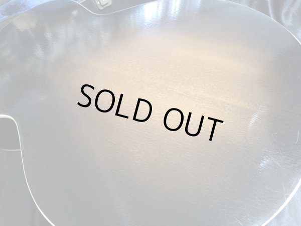 画像8: Valley Arts Custom Shop / RJ1935B Robert Johnson / Vintage Black burst / 100本限定モデル (8)