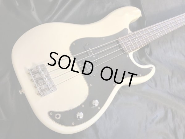 画像2: Squire by Fender / Vintage Mod P-Bass OWT 34,800円⇒29,800円！ (2)