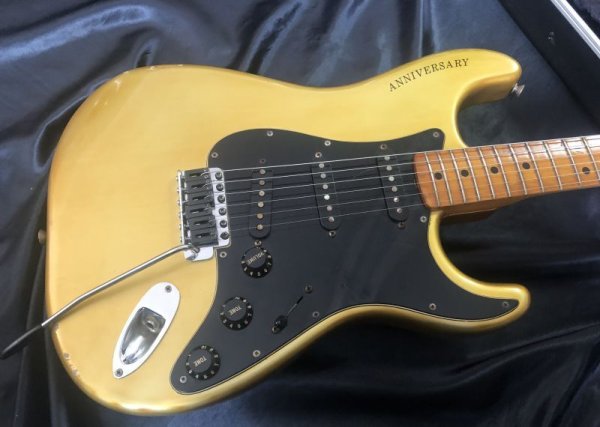 画像2: Fender USA / 25th Anniversary Stratocaster 1979年製 (2)