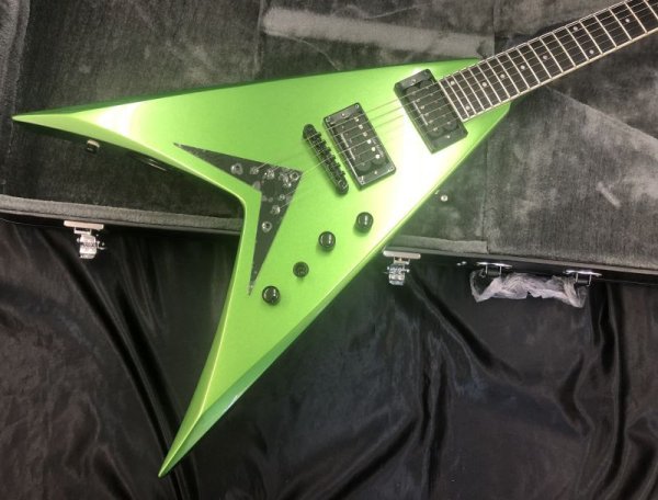 画像2: KRAMER / Dave Mustaine Signature Model / Vanguard Rust In Peace Alien Tech Green 限定版 (新品・送料無料) (2)