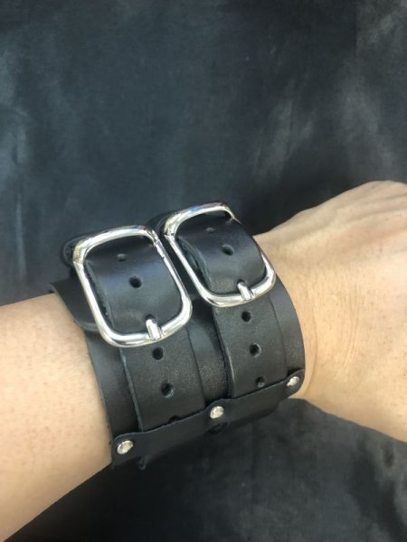 画像4: DSL Straps / 2.5” Wristband Black / リストバンド　レザー (4)