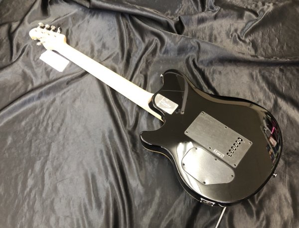 画像9: Sterling by MUSIC MAN / SUB AXIS Flame Maple Stain Pink（新品・送料無料） (9)