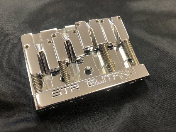 画像1: STR GUITARS / REPLACEMENT BASS BRIDGE X-419 (1)