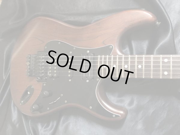 画像2: Fender Japan / STR-110HD MBR (2)