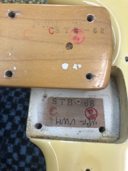 画像9: Fender Japan / ST-68 (ST67-85) Eシリアル Collectors Series (9)