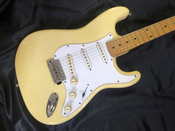 画像2: Fender Japan / ST-68 (ST67-85) Eシリアル Collectors Series (2)