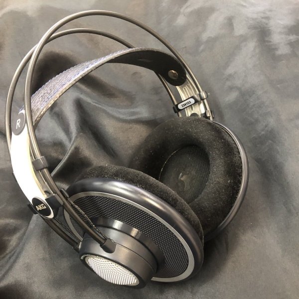 画像1: AKG ( アーカーゲー ) / K702 開放型ヘッドホン (中古品) (1)