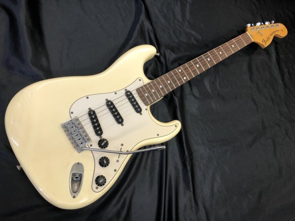 画像1: Fender Japan / ST72-55 Aシリアル (1)