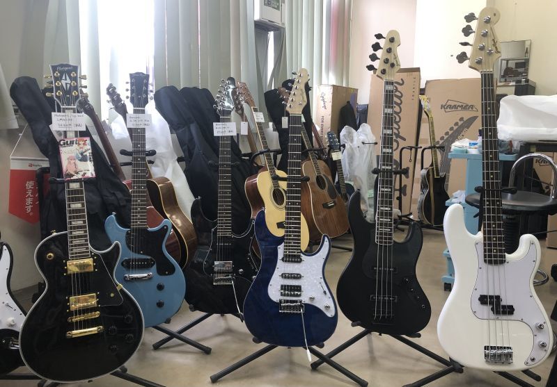 初心者から中級者の方におすすめのギターとベースが入荷🎸