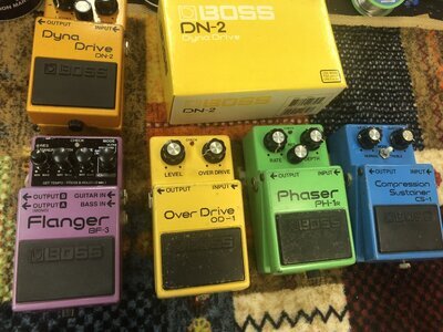 BOSSのエフェクター買取させていただきました!
