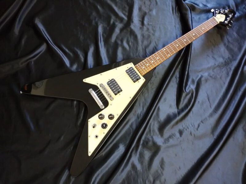 エレキギター フライングV 楽器 Photogenic flying V 黒白 エレキギター フライングV 楽器 Photogenic flying V 黒白