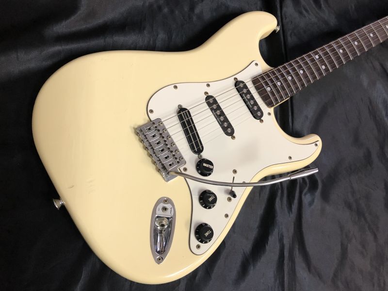 Fender Japan / ST72-60SC リッチー・ブラックモアモデル - HR/HM