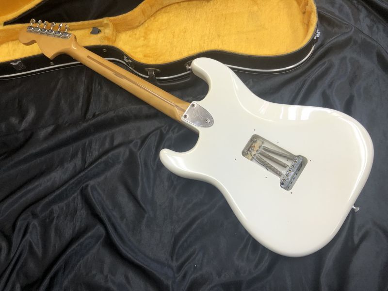 Fender USA / Stratocaster White 1977年製 RB Custom - HR/HM