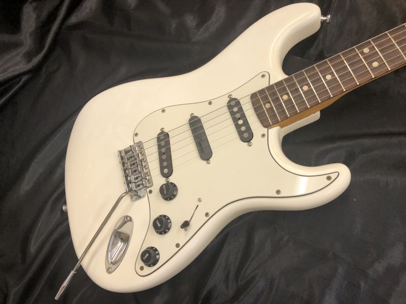 Fender USA / Stratocaster White 1977年製 RB Custom - HR/HMギター