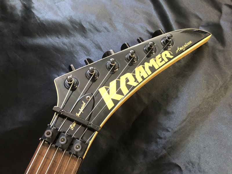 ハードケース付きKRAMER AMERICAN PACER IMPERIAL エレキギター